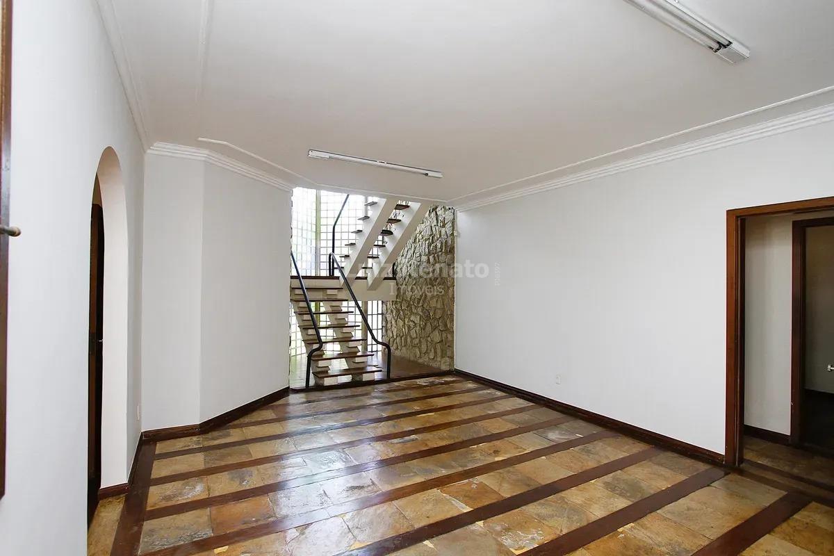 Casa duplex com 4 quartos — Santa Lúcia · Belo Horizonte